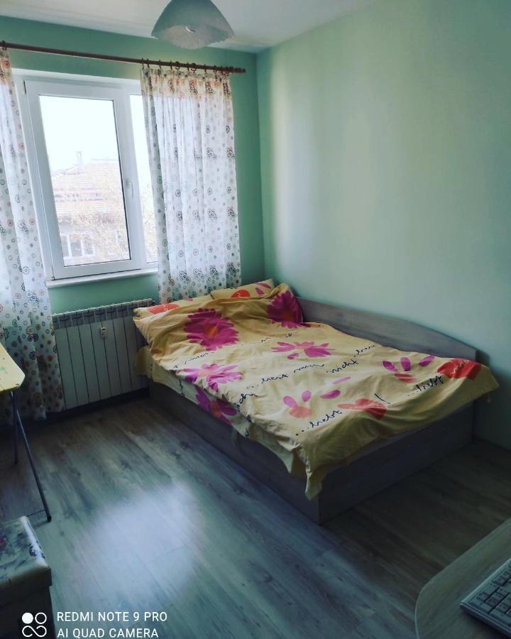 Pleven Sunny Apartment Dış mekan fotoğraf